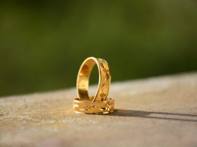 close up photo of golden rings